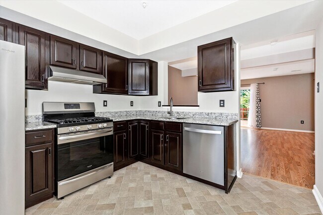 Building Photo - New Market West Rental
