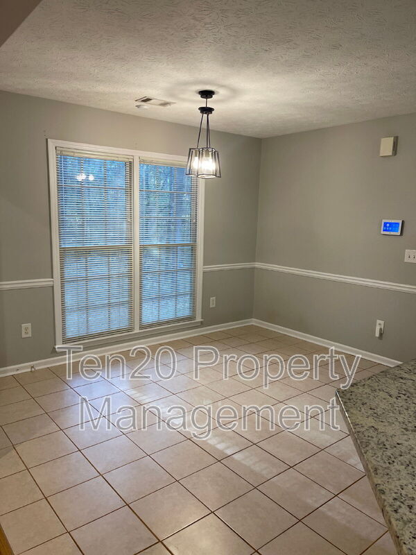 Building Photo - 59 Walnut Ct