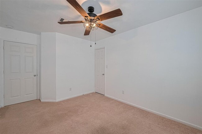 Building Photo - 23611 Plantation Pines Ln