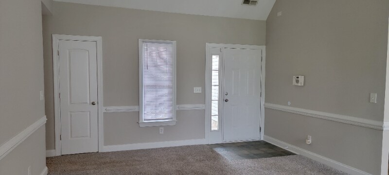 Building Photo - 329 Lafollette Dr