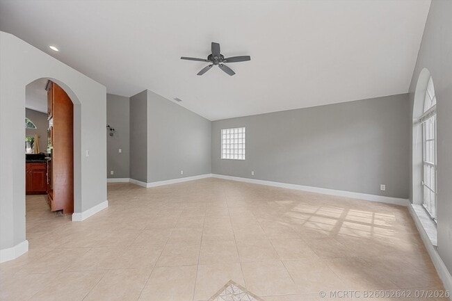 Building Photo - 1851 Oak Berry Cir
