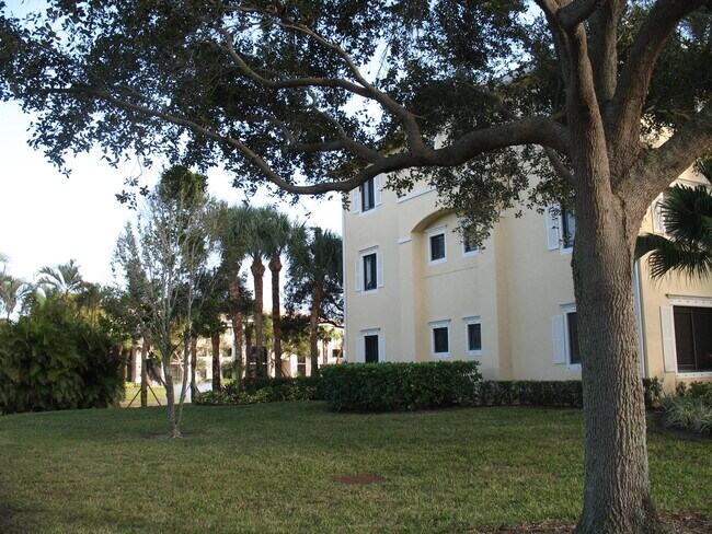 Building Photo - 2726 Anzio Ct