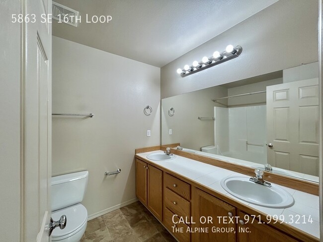 Building Photo - 5863 SE 16th Loop
