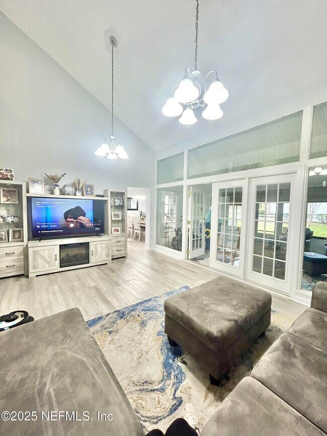 Building Photo - 7122 Cypress Cove Rd