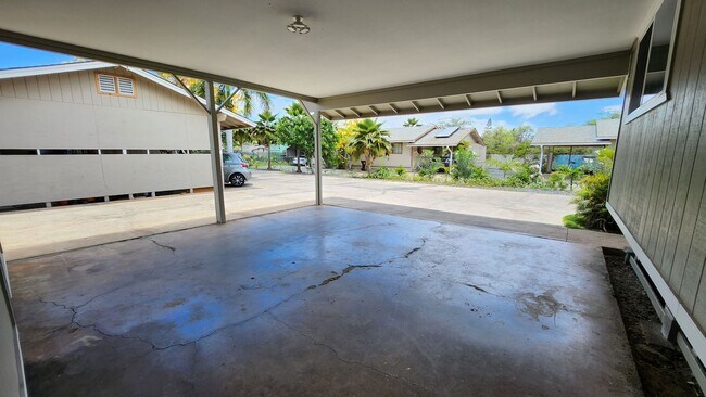 Building Photo - 2/1 Cottage in North Kihei