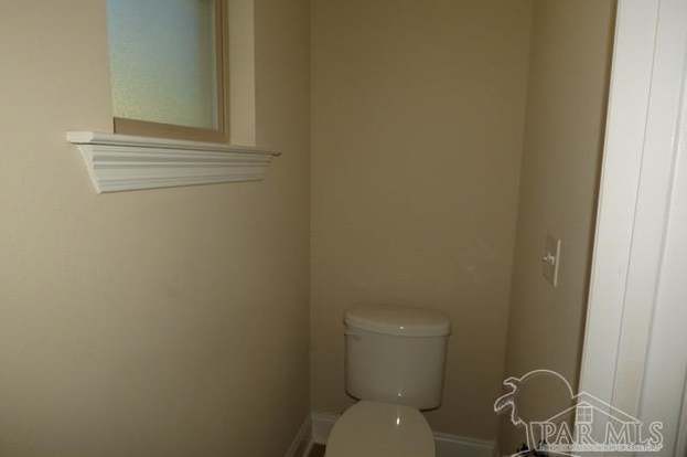 Building Photo - 4811 Spears St