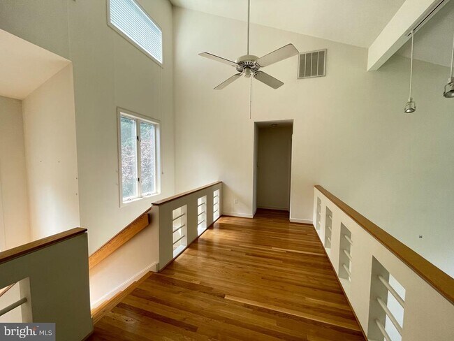 Building Photo - 26 Cannon Bluff Dr