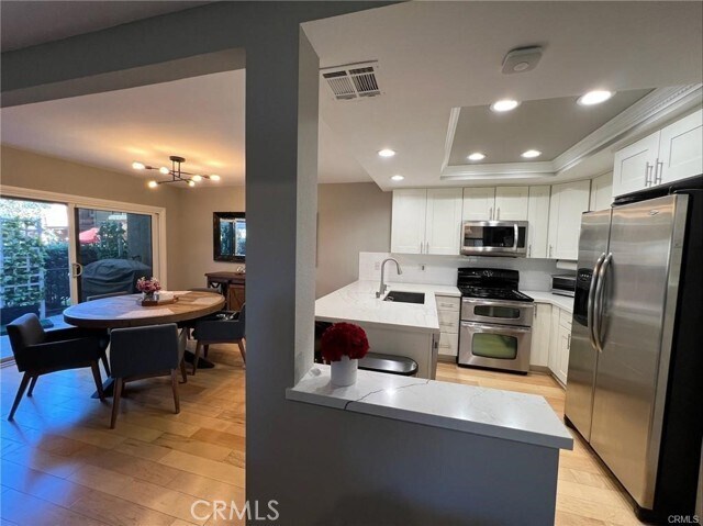 Building Photo - 7911 Woodlake Dr