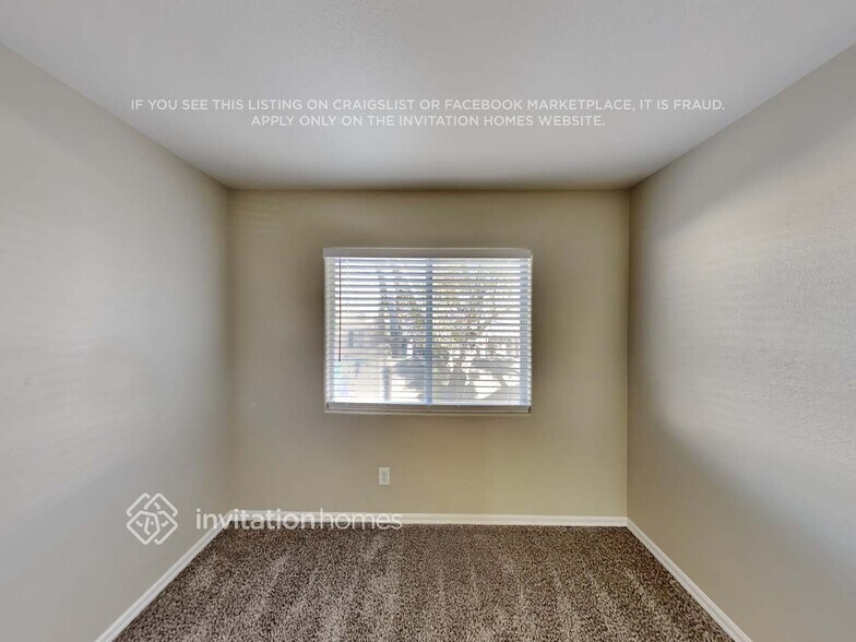 Building Photo - 9148 Sangria Ln