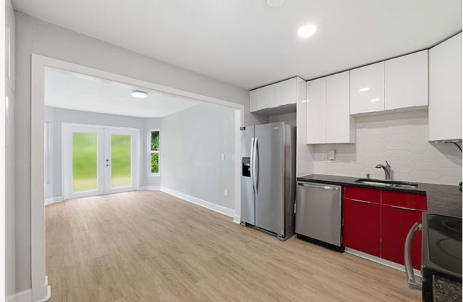 Building Photo - Leila Ave