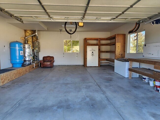 Building Photo - 2185 Quail Valley Ln