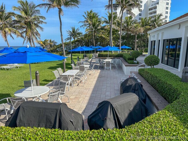 Building Photo - 3420 S Ocean Blvd