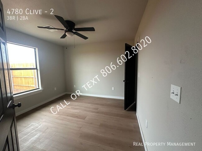 Building Photo - 4780 Clive-2
