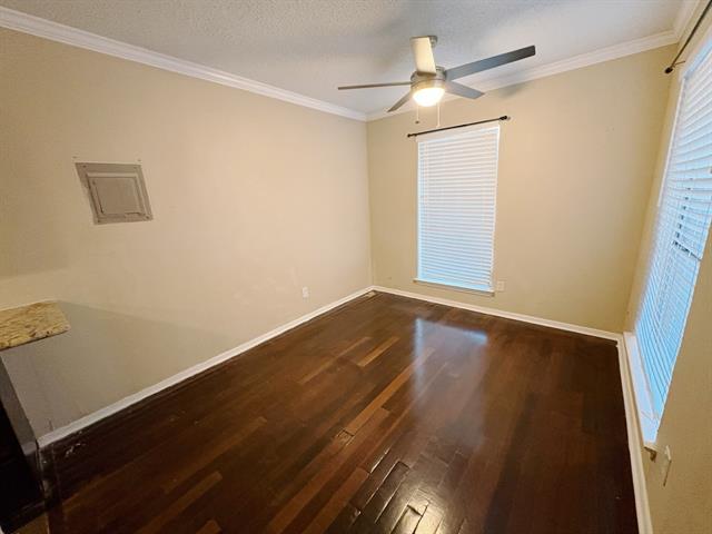 Building Photo - 919 S Weatherred Dr