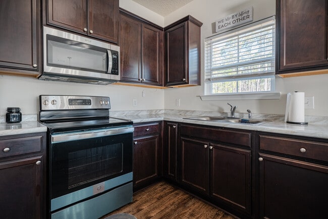 Building Photo - 221 Gambrell Rd