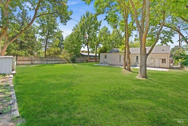 Building Photo - 3616 N 36th St