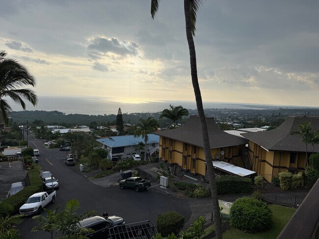 Building Photo - For Rent | 2 Bedroom, 2 bathroom Condo in Kona Eastwind with 1 assigned parking stall