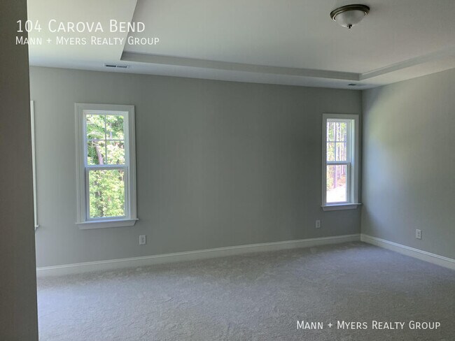 Building Photo - 104 Carova Bnd