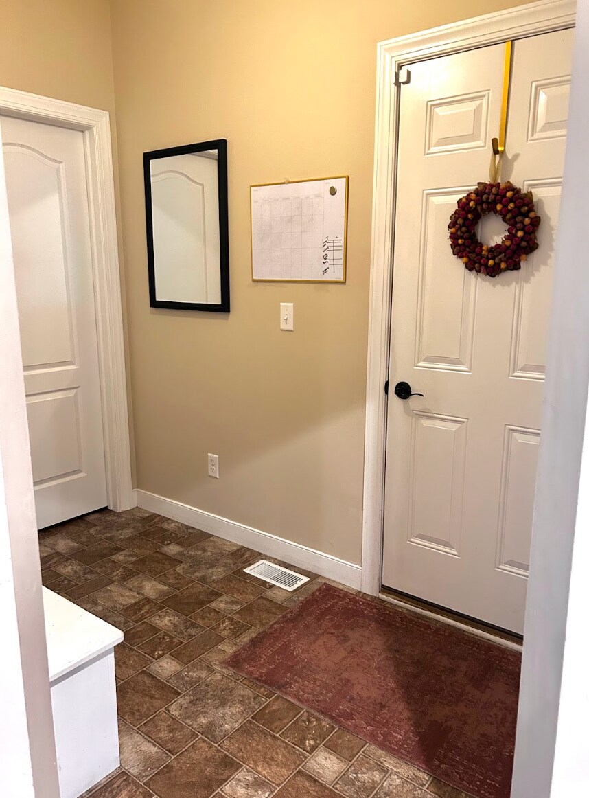 Mudroom - 6527 Sanctuary Trl