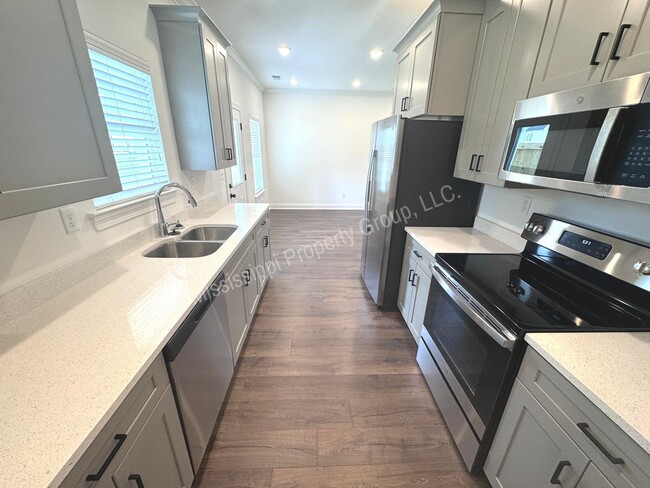 Building Photo - 3BR/3.5BA For Rent