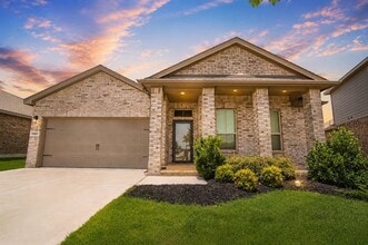 Building Photo - 1804 Mensa Dr