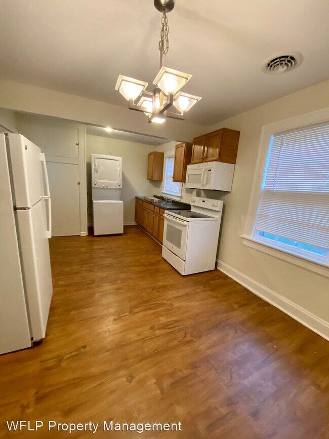 Building Photo - 2 br, 1 bath House - 2021 Rose Ln