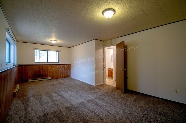 Building Photo - 3-Bedroom home in West Fort Collins!