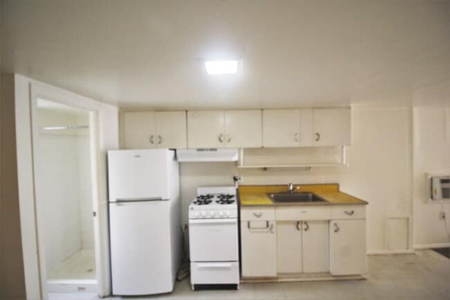 Building Photo - 3212 N Calvert St