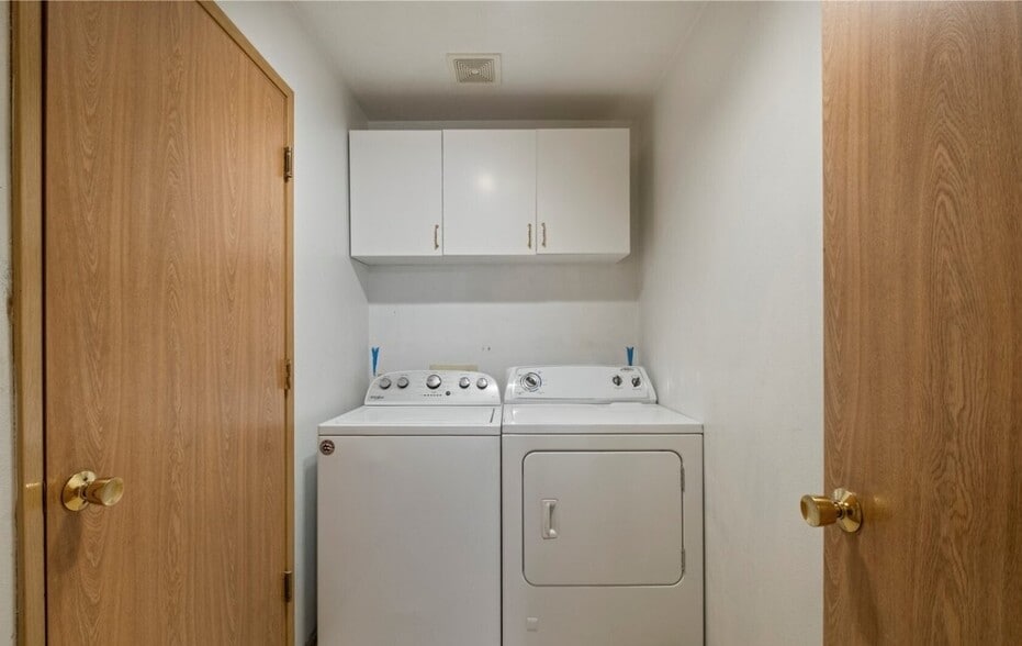 Building Photo - 1225 Sherman Ave