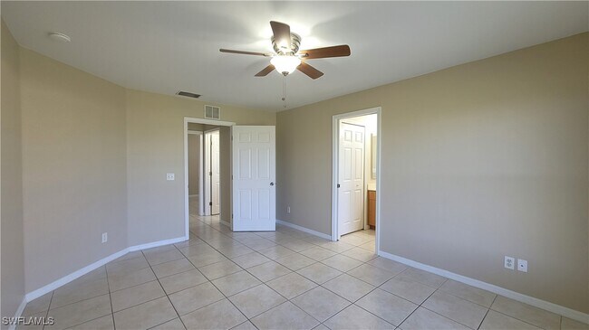 Building Photo - 2026 Andalusia Blvd