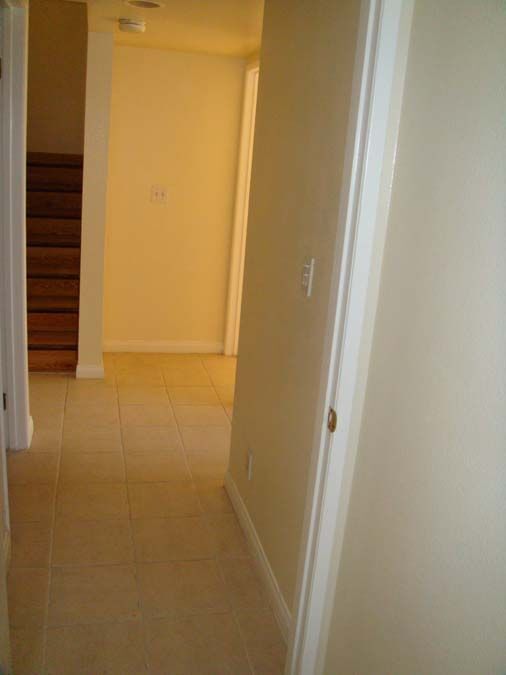 Building Photo - 15790 Midwood Dr