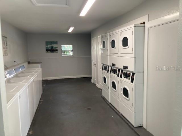 Building Photo - 2525 Caper Ln
