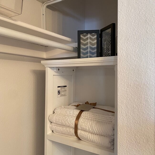 Great closet Space and Storage - 1125 N 7th Ave