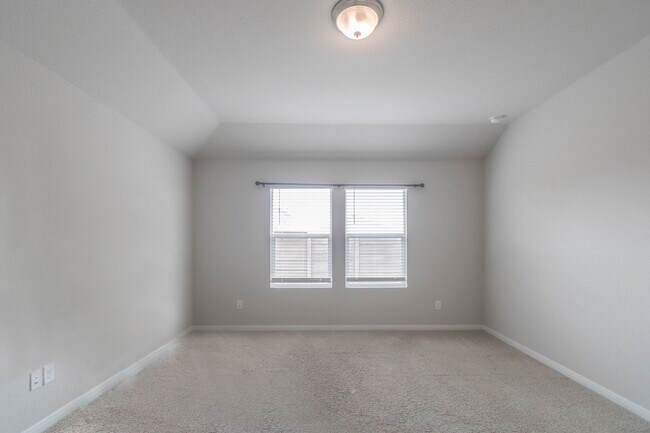 Building Photo - 239 Fall Aster Dr