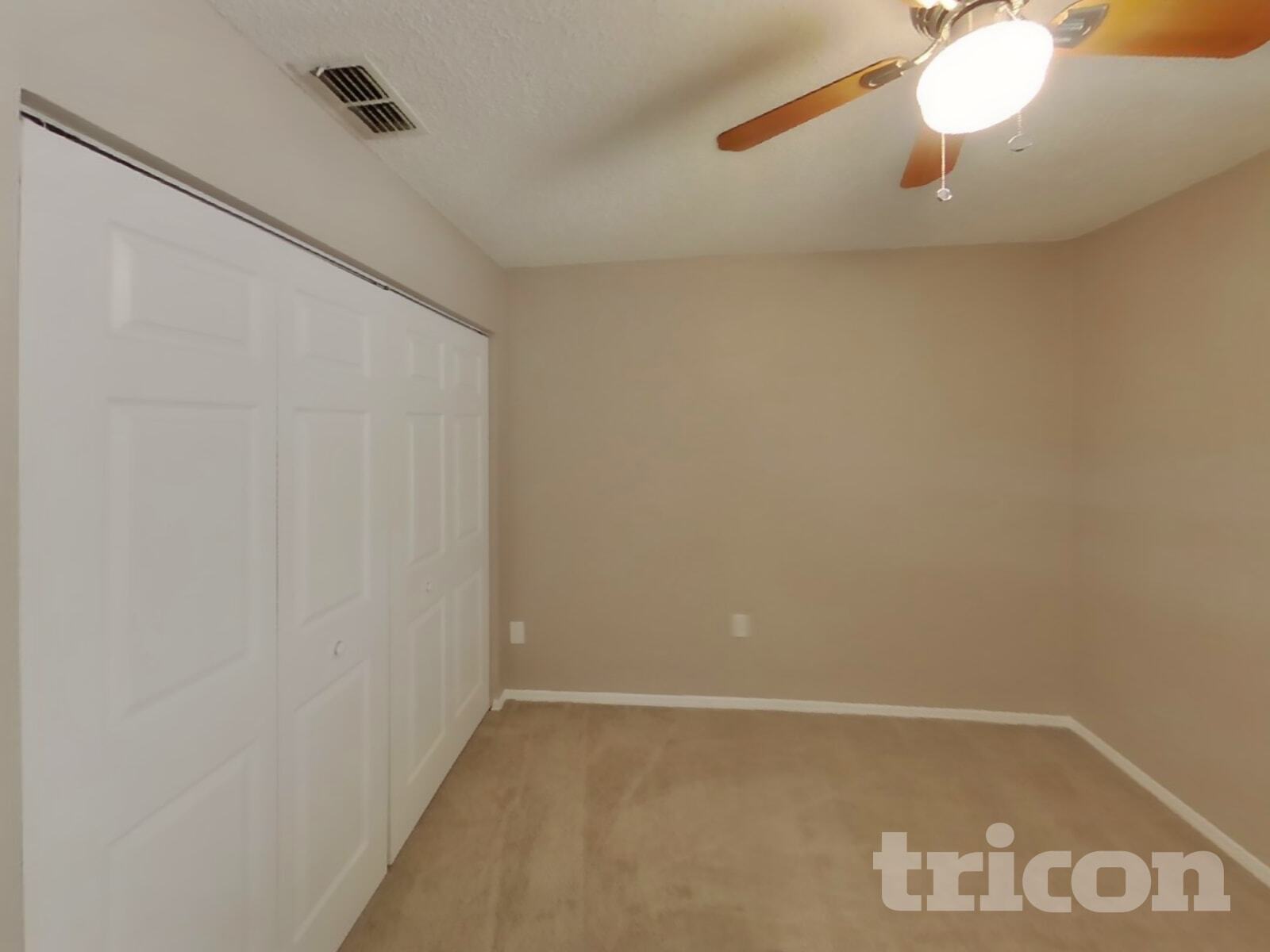 Building Photo - 10919 Livingston Dr