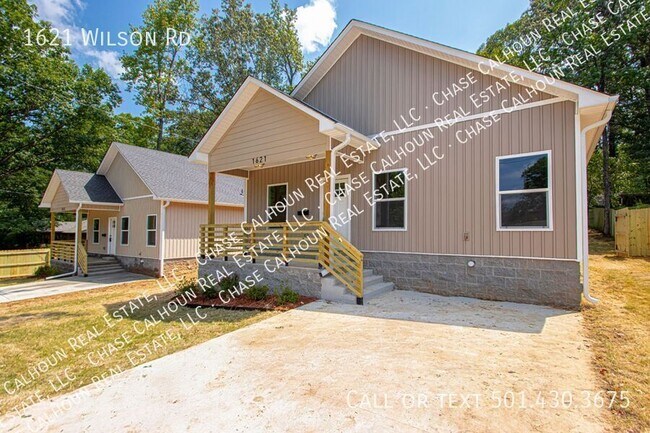 Building Photo - 1621 Wilson Rd