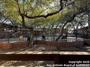 Building Photo - 10955 Wurzbach Rd