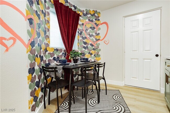 Building Photo - 1414 S 3rd St