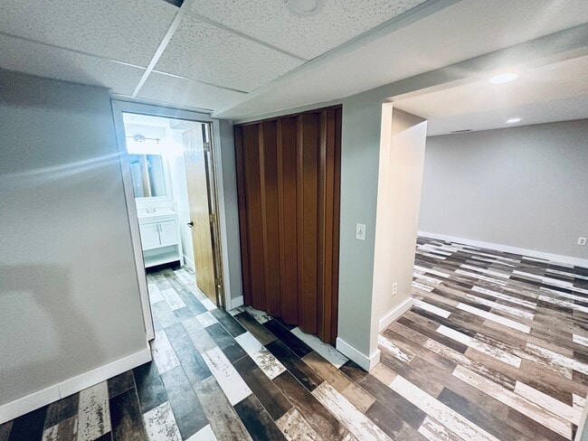 Building Photo - Gorgeous Single Family Home w/ Sundeck and Large Yard!