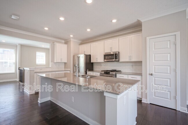 Building Photo - 8239 Bostic Dr