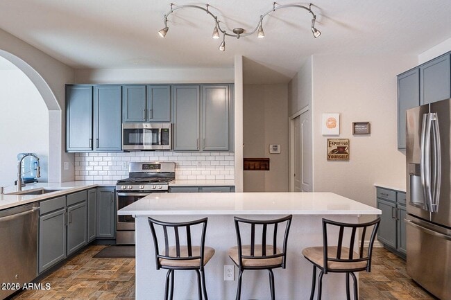 Building Photo - 1145 S Osborn Ln