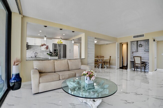 Building Photo - 3590 S Ocean Blvd