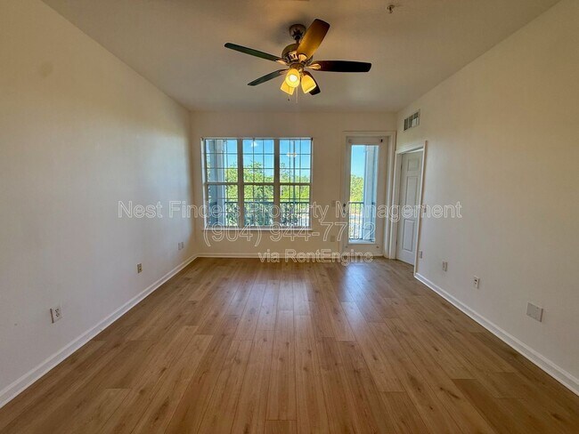 Building Photo - 11251 Campfield Dr