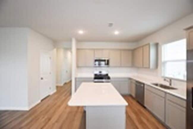 Building Photo - 1046 Laconic Dr