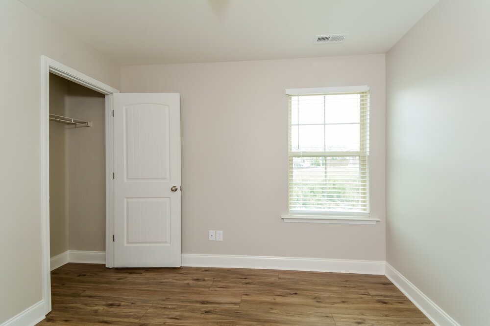 Building Photo - 854 Stable Fern Dr