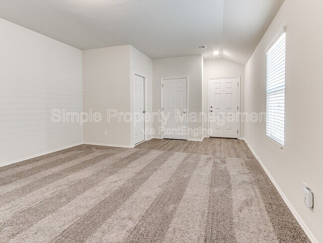 Building Photo - 11452 SW 12th St