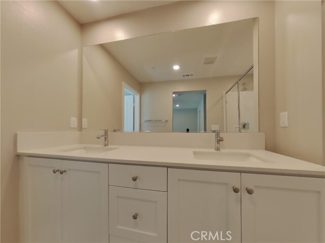 Building Photo - 31528 Willowood Way