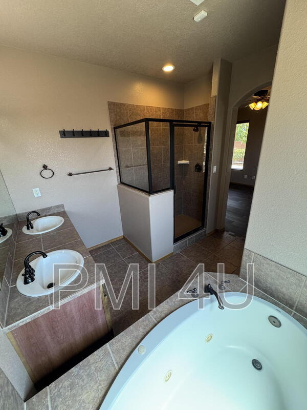 Building Photo - 4924 Costa Maresme Dr NW