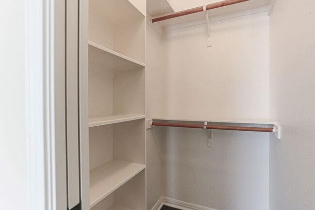 Building Photo - 1202 Morrow St