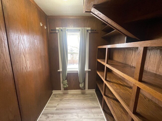 Building Photo - 2035-2037 N Buffum St